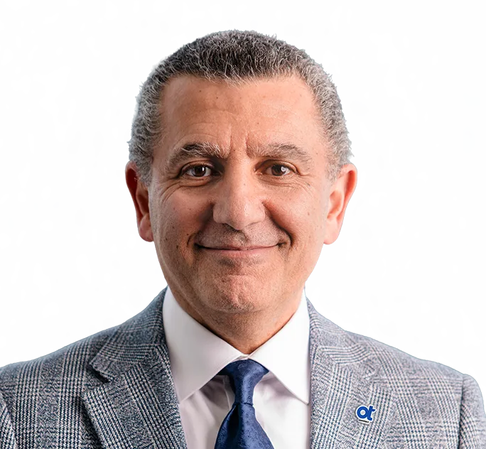 Ayman Antoun 공식 인물 사진