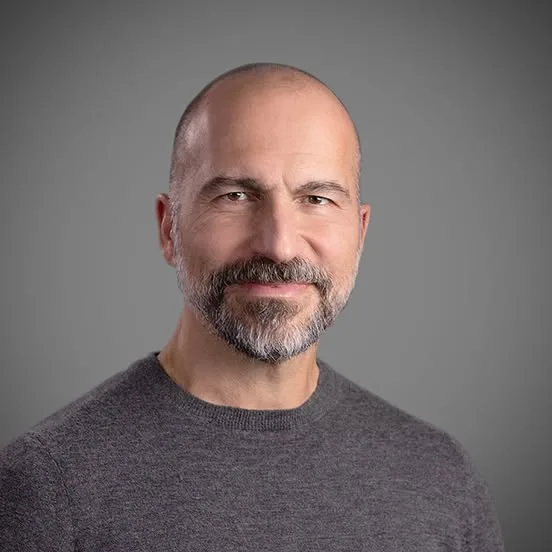 Dara Khosrowshahi 공식 사진