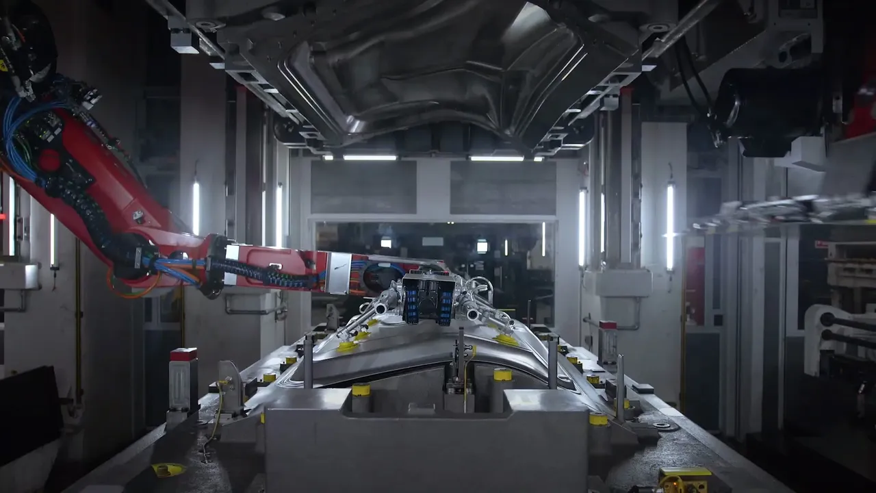 Tesla · 공식 생산 현장 영상